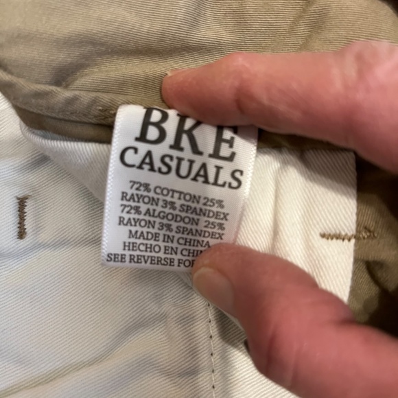Teen boys/mens khakis - Picture 4 of 4